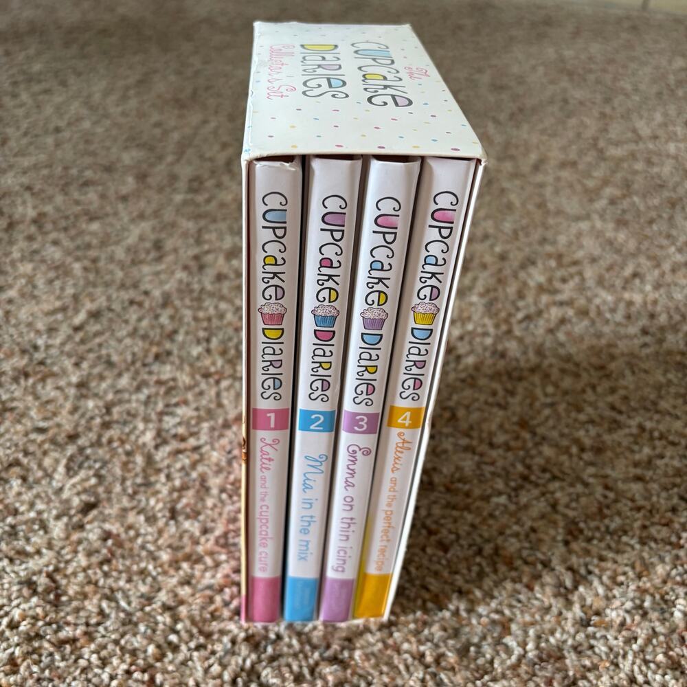 The Cupcake Diaries Collection Books 1-4 Coco Simon Boxed Set Middle School